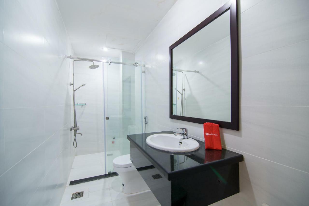 Reddoorz Plus Near Tan Dinh Market 胡志明市 外观 照片