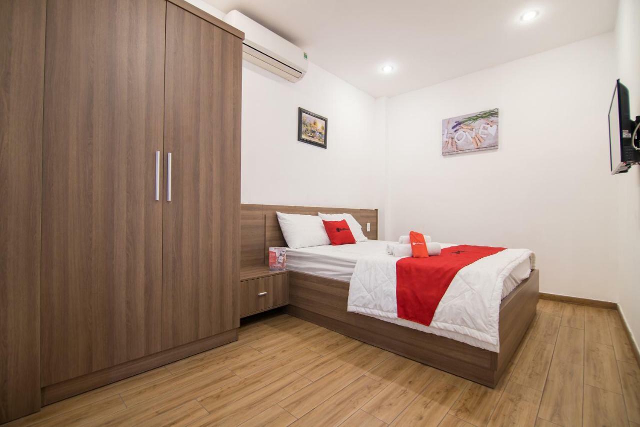 Reddoorz Plus Near Tan Dinh Market 胡志明市 外观 照片