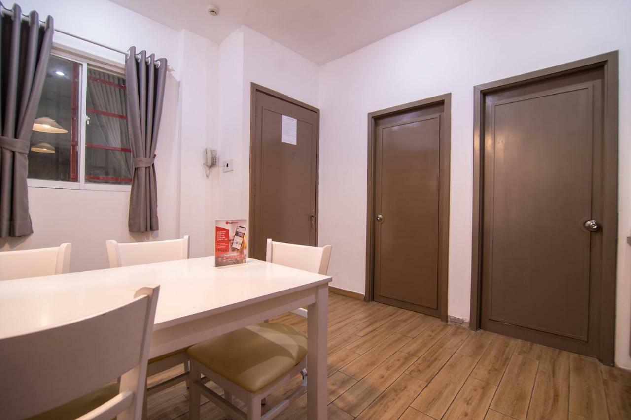 Reddoorz Plus Near Tan Dinh Market 胡志明市 外观 照片