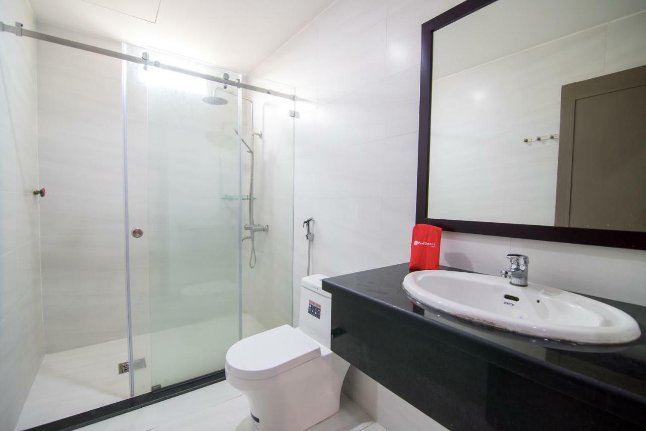 Reddoorz Plus Near Tan Dinh Market 胡志明市 外观 照片
