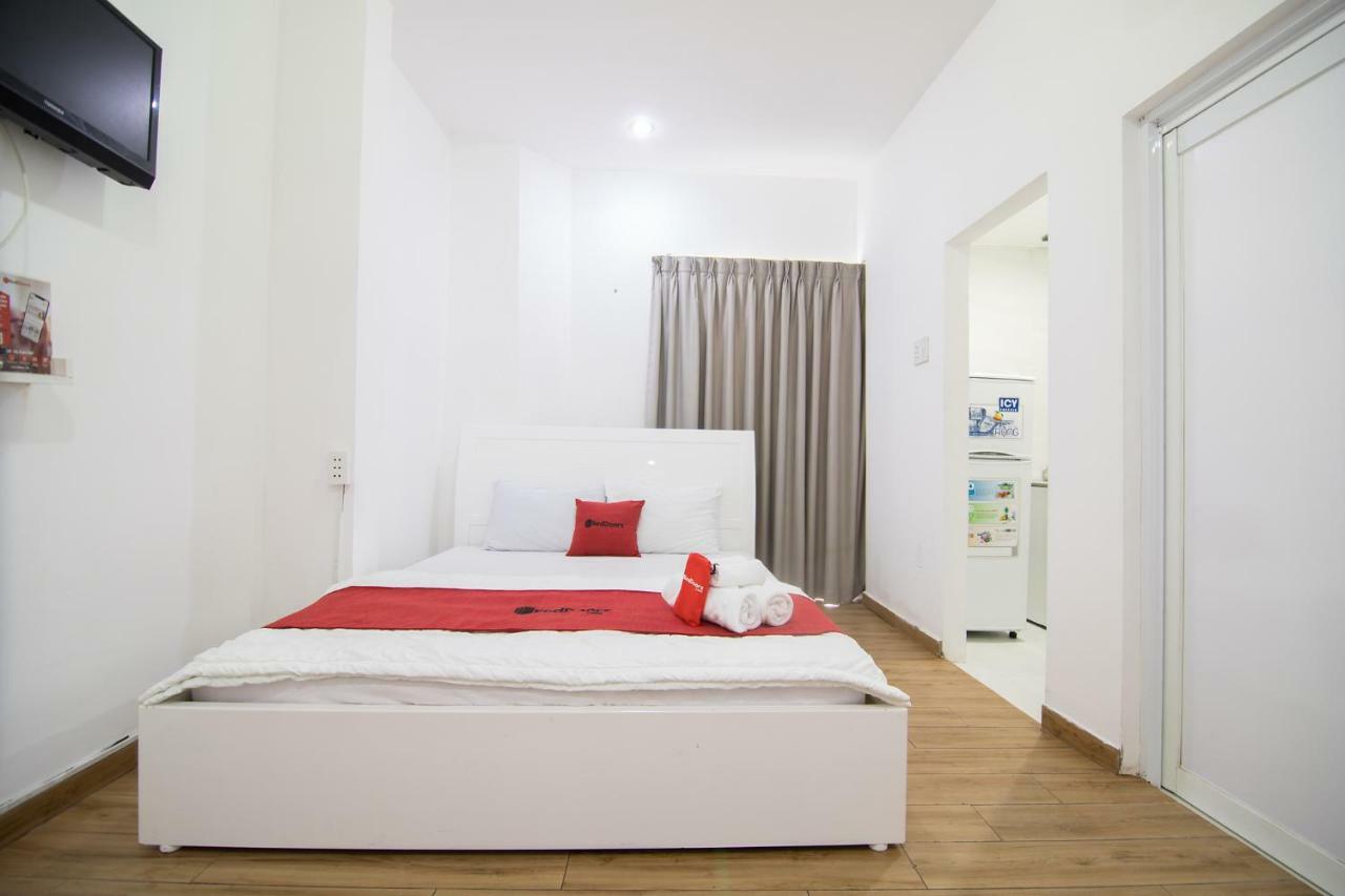 Reddoorz Plus Near Tan Dinh Market 胡志明市 外观 照片