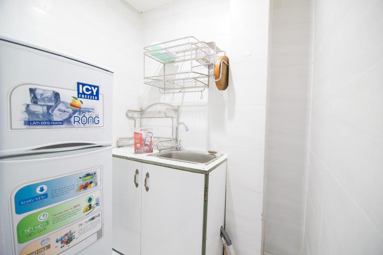 Reddoorz Plus Near Tan Dinh Market 胡志明市 外观 照片